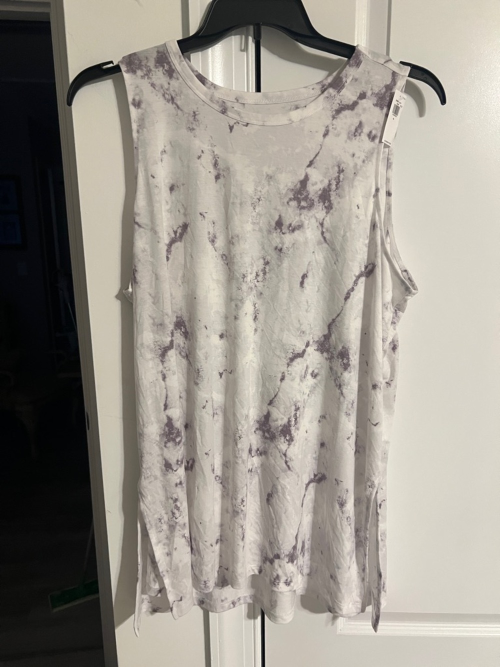 Old Navy Lavender Tie-Dye Muscle Tank Top - Light Gray